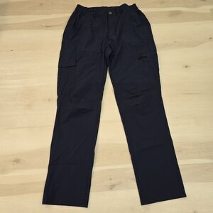 Nonwe dark navy blue outdoor hiking pockets pants women size 30X32 Highrise